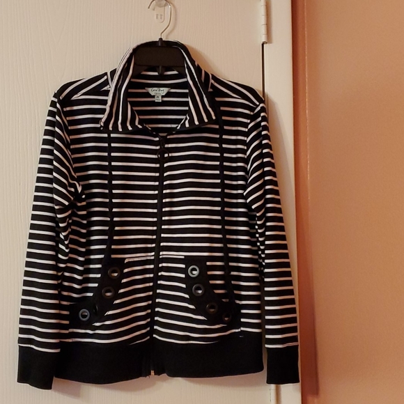 Lightweight Jacket - Picture 3 of 3